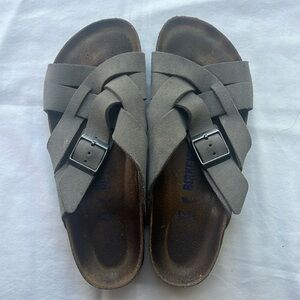 Birkenstock Lugano Taupe Suede sandal, size 37 (6-6.5)